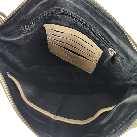 Luxeoria Pebble Grain Leather Crossbody Bag Light Peach Tan Beige Classic Medium - Picture 9 of 16